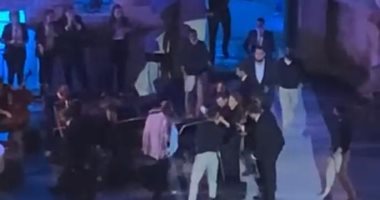 تفاصيل سقوط ماجدة الرومى على مسرح مهرجان جرش.. فيديو