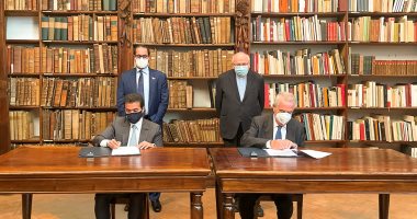 "الشارقة للكتاب" توقع اتفاقية مع "مكتبة الأمبروزيانا  لرقمنة 2500 مخطوطة عربية