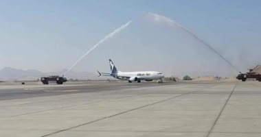 مطار الأقصر الدولي يستقبل رحلة سياحية قادمة من رومانيا.. صور  
