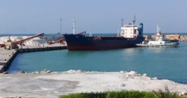 تصدير 5900 طن ملح عبر ميناء العريش وتفريغ 7220 طن رخام بميناء غرب بورسعيد