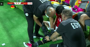 محمد حمدى يغادر ودية مصر وليبيريا بسبب إصابة فى "الركبة"