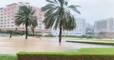 مصرع 4 أشخاص جراء الإعصار المدارى"شاهين" بسلطنة عمان