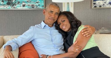 باراك أوباما يحتفل بعيد زواجه الـ29 بصورة مع ميشيل ورسالة رومانسية