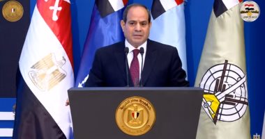 الرئيس السيسى: الشعب المصرى قدم للجيش كتير وجه الدور إنه يرده دلوقتى