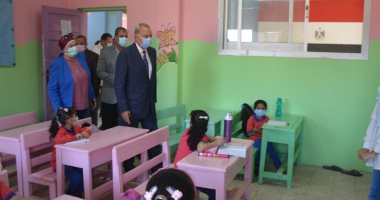 محافظ القليوبية يتابع مدارس القناطر الخيرية فى أول يوم دراسى