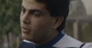 فى عيد ميلاد الهضبة.. عمرو دياب "خجول" في أول لقاء تليفزيونى: عايز أغنى بطبيعتى