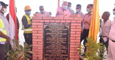 محافظ أسيوط يضع حجر أساس مشروع صرف قرى الفتح بتكلفة 1.7 مليار جنيه