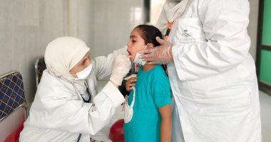 حياة كريمة بالمنيا.. تقديم الخدمات الطبية والعلاجية لـ1697 مواطنا بقرية دير أبوحنس