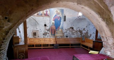 اليوم السابع فى جولة داخل كنيسة دير الفاخورى الأثرية بمدينة إسنا.. اعرف قصتها