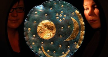 المتحف البريطانى يعرض "قرص نيبرا" أقدم خريطة للنجوم فى التاريخ.. صور