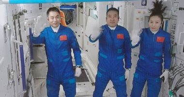 رواد المحطة المدارية الصينية الجدد يباشرون عملهم في الفضاء.. اعرف التفاصيل