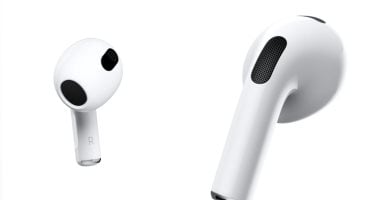 "AirPods Lite" سماعات جديدة من أبل تصل فى 2024.. اعرف التفاصيل