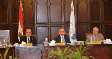 تشكيل لجنة مركزية لقبول طلاب الدراسات العليا الوافدين بجامعة الإسكندرية