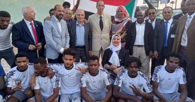 اليمن تحقق بطولة الكرة القدم الخماسية للاتحاد الشباب العرب على حساب مصر .. صور