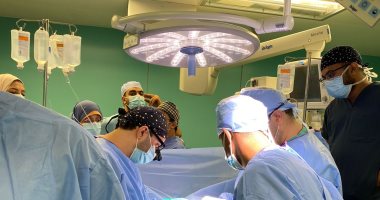 فريق طبى بمستشفى أسوان الجامعى ينجح فى إجراء جراحة دقيقية لمريضة قلب