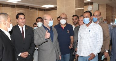 محافظ بنى سويف يتفقد مستشفى أهناسيا بعد الانتهاء من تطويرها.. صور