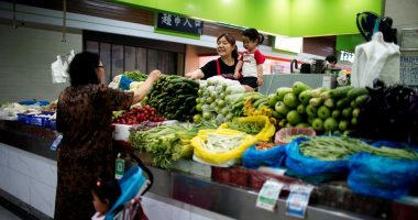 فاينانشيال تايمز: المتسوقون حول العالم يشكون ارتفاع أسعار المواد الغذائية