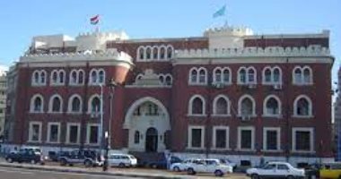 Details of the success of 10 scientific research projects funded by 200 thousand pounds at the University of Alexandria.. The university launched an initiative to encourage researchers to submit 72 projects.  Researchers in applied science research