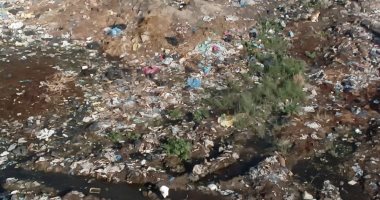  شكوى من انتشار الصرف الصحى والقمامة بشوارع قرية بردلة بالبحيرة.. والمحافظة ترد