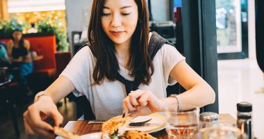 What is intuitive eating and how can it help you lose weight?