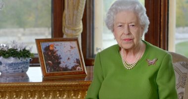 الملكة إليزابيث الثانية تكرم زوجها الراحل بأحدث إطلالة لها .. "فيديو"