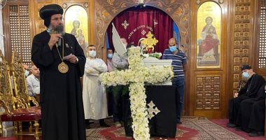 الكنيسة الأرثوذكسية تقيم صلوات تجنيز القمص إليشع زكى بمطرانية المنصورة