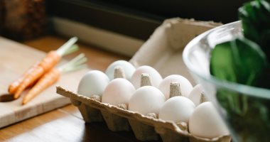 تحذير من غسيل البيض قبل حفظه فى الثلاجة: يجعله ساما وغير صالح للاستهلاك