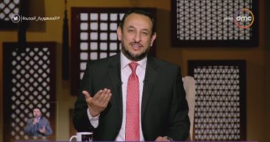 رمضان عبد المعز يكشف عن خطأ يحدث خلال إلقاء السلام
