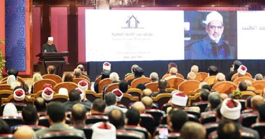 رئيس الوزراء: الله كتب لمصر الأمن والبركة ولم تفلح محاولات الفرقة بين الشعب