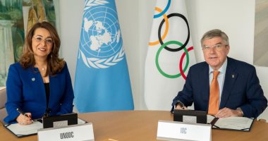 غادة والى توقع مذكرة تفاهم مع رئيس اللجنة الأولمبية لمكافحة الفساد في الرياضة