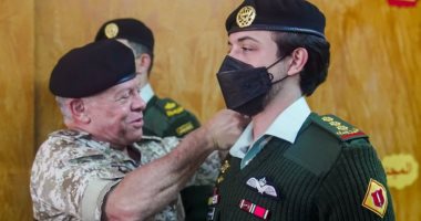 الأردن يعلن ترفيع ولى العهد الأمير الحسين إلى رتبة نقيب بالجيش