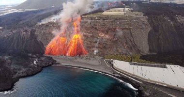 ارتفاع حصيلة قتلى بركان "سيميرو" بإندونيسيا إلى 13 شخصا وإصابة العشرات
