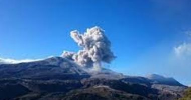 بركان نيفادو يغير نشاطه بكولومبيا ..وطوارئ بسبب انبعاثات الغازات.. فيديو وصور