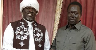 نائب رئيس جنوب السودان يتسلم مجموعة من إصدارات الأوقاف المصرية