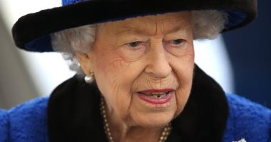 BBC: مسؤولون بريطانيون طالبوا الملكة إليزابيث بالتحدث مع بوريس جونسون حول سلوكه