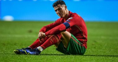شاهد انهيار رونالدو بعد فشل البرتغال في التأهل مباشرة إلى كأس العالم