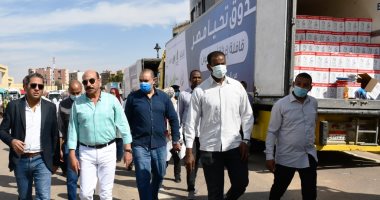 محافظ أسوان: توزيع مساعدات عينية من صندوق تحيا مصر على المتضررين من السيول