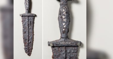 العثور على خنجر عمره 2000 عام يعود إلى العصر الرومانى فى سويسرا