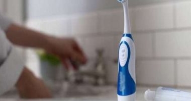 3 فوائد لاستخدام فرشاة الأسنان الكهربائية 