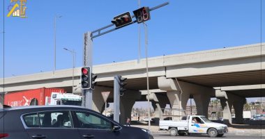 تركيب إشارات مرور مزودة بكاميرات إلكترونية على الطريق الدائرى الأوسطى بأكتوبر