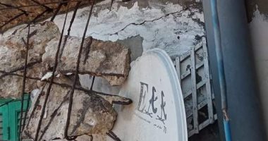 انهيار سقف شرفة عقار بالإسكندرية بسبب الأمطار الرعدية.. التفاصيل