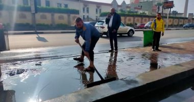 نظافة القاهرة تواصل شفط مياه الأمطار من الشوارع