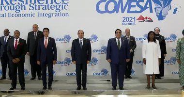 صورة تذكارية للرئيس السيسى مع رؤساء الوفود المشاركة بقمة 