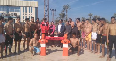 اجتياز 25 شابا دورة فن إنقاذ الغرقى على الشواطئ وحمامات السباحة بشمال سيناء 