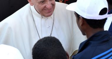 بابا الفاتيكان: أجدد النداء لمن يمكنه حل مشاكل المهاجرين حتى يسود التفاهم 