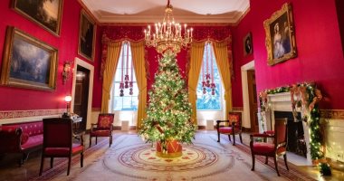 البيت الأبيض ينشر صورا جديدة من زينة الكريسماس استعدادا لموسم الاحتفالات