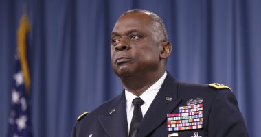 وزير الدفاع الأمريكى يهدد بخصم مرتبات قوات الحرس الوطنى الممتنعين عن تلقى لقاح كورونا 