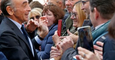إريك زمور مرشح الرئاسة الفرنسية يدعو لإقامة جدار على كافة الحدود 