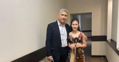 مريم عازفة الكمان الفائزة بروسيا: بتمرن على العزف 3 ساعات يوميا
