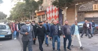 مدير أمن الإسكندرية يقود حملة مكبرة لإزالة الإشغالات فى شارع ونجت